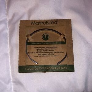 “I love you to the moon and back” mantra band